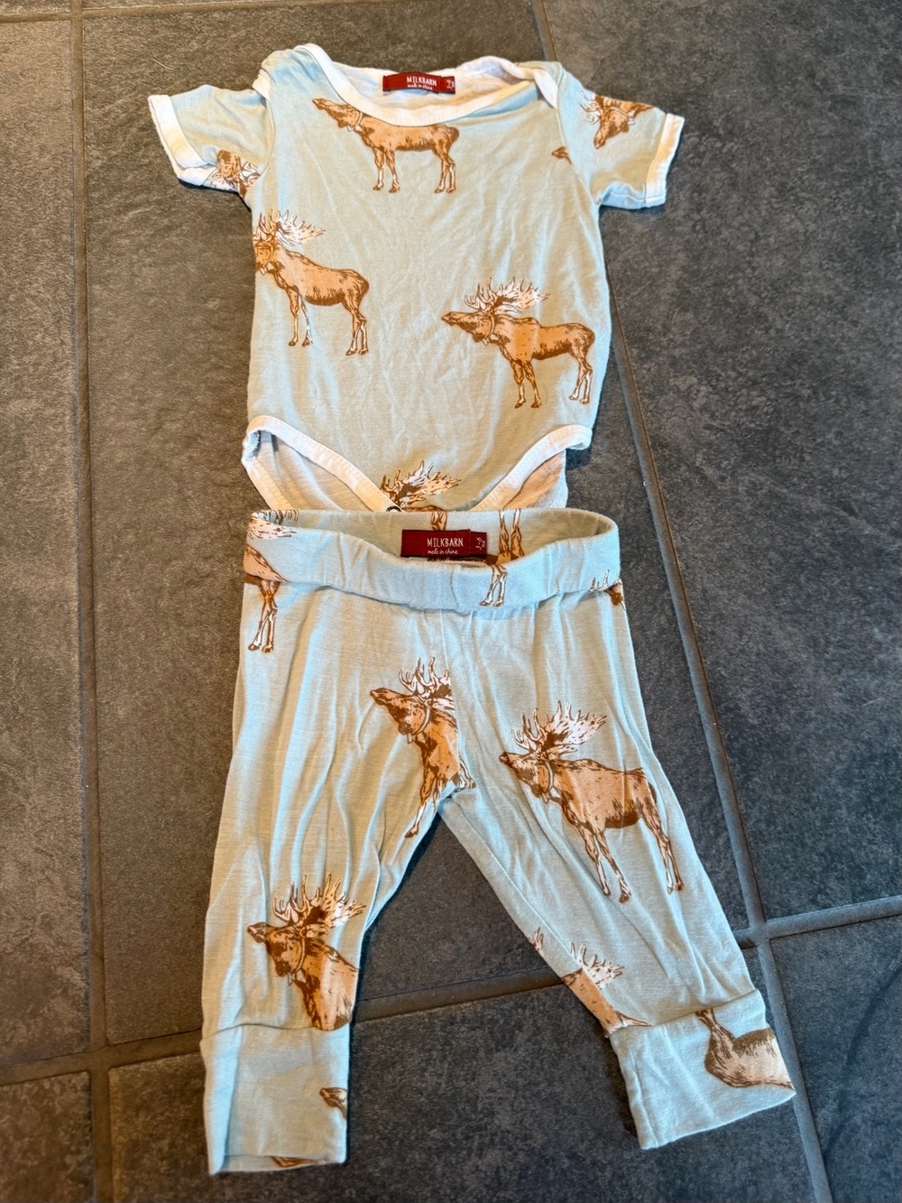 Moose Print Baby Pajamas Shirt Onesie and Pant Set Size 3 to 6 Months